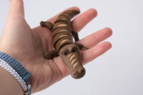Baguette Crocodile Flexi Toy — 3D printed fidget toy