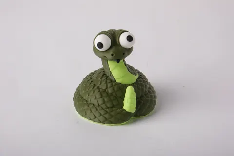 Big Eyed Snake — 3D printed flexi reptile