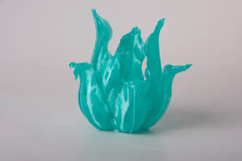 Blooming Leaf Candle Holder — 3D printed botanical tray