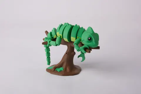 Branch Chameleon Flexi Figurine Articulated Lizard on Tree — 3D printed flexi reptile