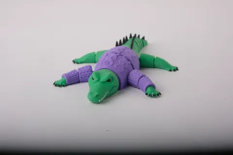 Crocodile in Sweater — 3D printed flexi reptile