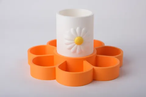Daisy Bloom Desk Organizer — 3D printed botanical tray