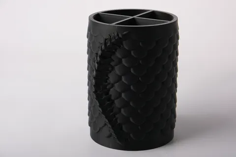 Dragon Scale Pen Holder — 3D printed animal tray