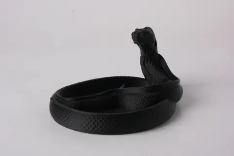 Eel Jewelry Holder — 3D printed animal tray
