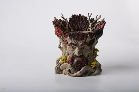 Enchanted Tree Stump Face Planter — 3D printed botanical sculpture