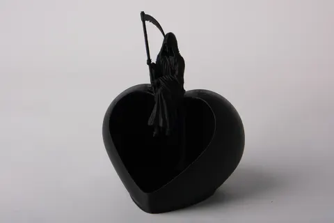 Grim Heart Catchall Bowl — 3D printed desk organizer