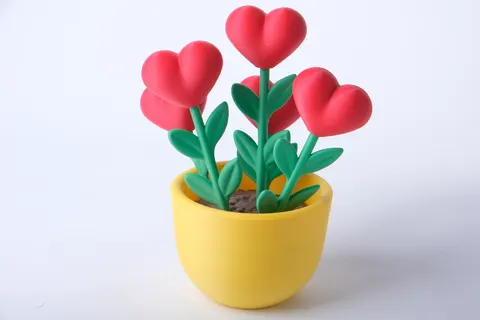 Heart Bloom Pot — 3D printed botanical vase
