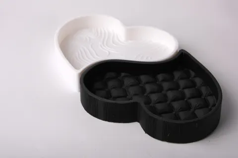 Heart Duo Tray — 3D printed minimalist organizer