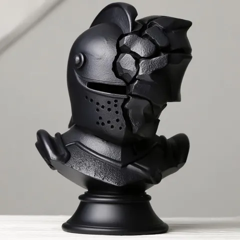 Helmet Ruined — 3D printed gothic figurine