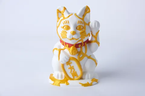 Kintsugi Style Maneki-neko Money Cat Decor — 3D printed cat figurine