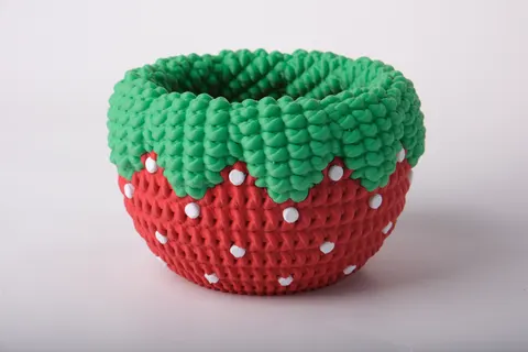 Knitted Strawberry Bowl — 3D printed botanical tray