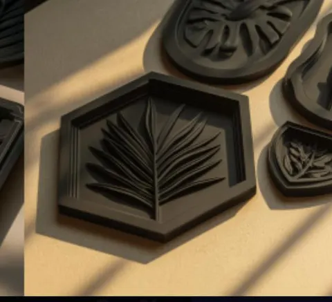 Leaf In Diamond — 3D printed jewelry piece