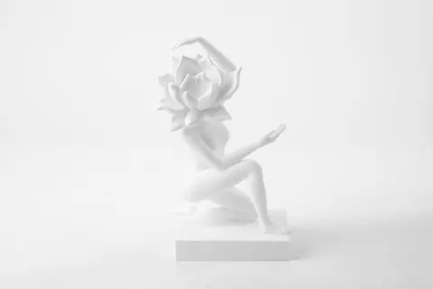 Lotus-Head Figurine — 3D printed botanical sculpture