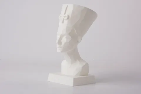 Low Poly Nefertiti Bust Sculpture — 3D printed bust sculpture