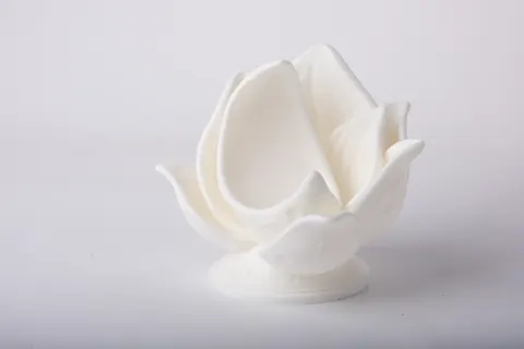 Magnolia Petal Stand — 3D printed botanical tray