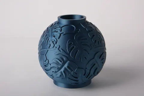 Monsterae Vase — 3D printed botanical vase