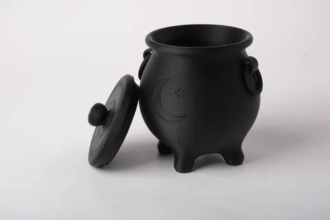 Moon Cauldron Jar — 3D printed kitchen accessory