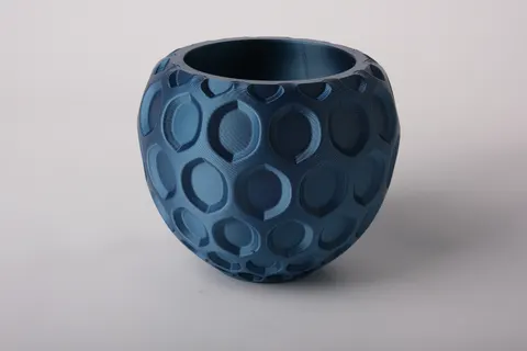 Oculia Vase — 3D printed geometric vase