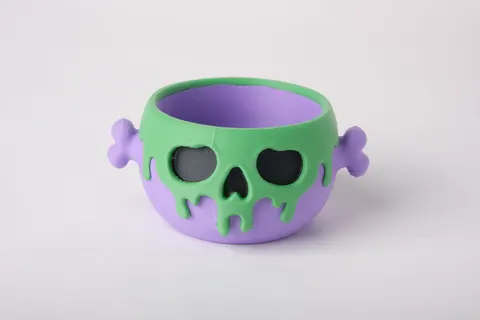 Poison Skull Candy Bowl — 3D printed gothic figurine