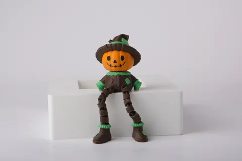 Pumpkin Scarecrow — 3D printed fidget toy