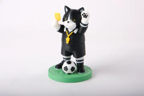 Referee Cat — 3D printed cat figurine