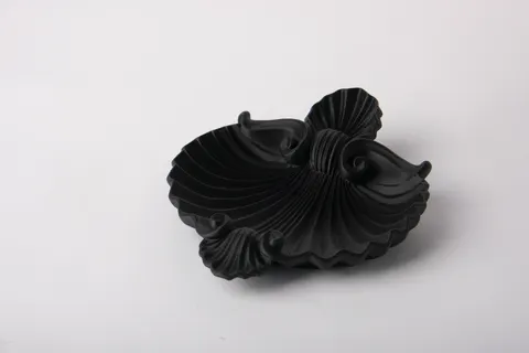 Shell Wave Tray — 3D printed animal tray