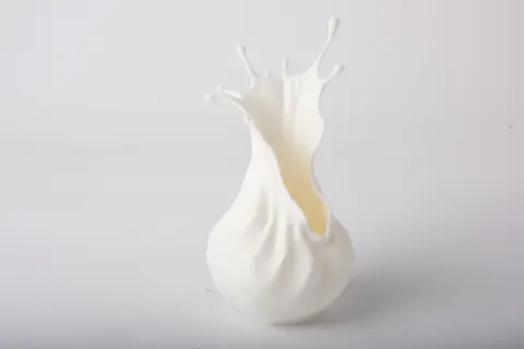 Splash Crown Vase — 3D printed geometric vase