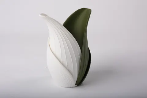 Tulip Leaf Vase — 3D printed botanical vase